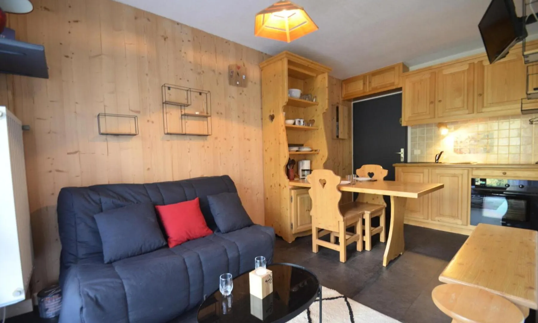 Apartment Residence Jetay - Studio 4 Personnes Au Menuires Avec Vue Sur La Masse Mae-4214 Saint-Martin-de-Belleville